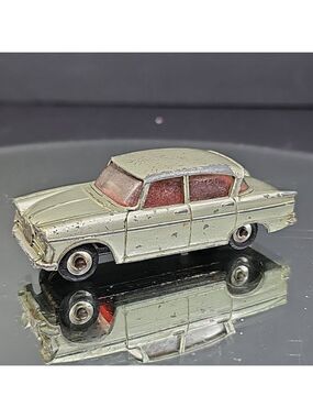 Dinky Toys 145 Singer Vogue - Light Green 1:43 445 Meccano England UK Rare